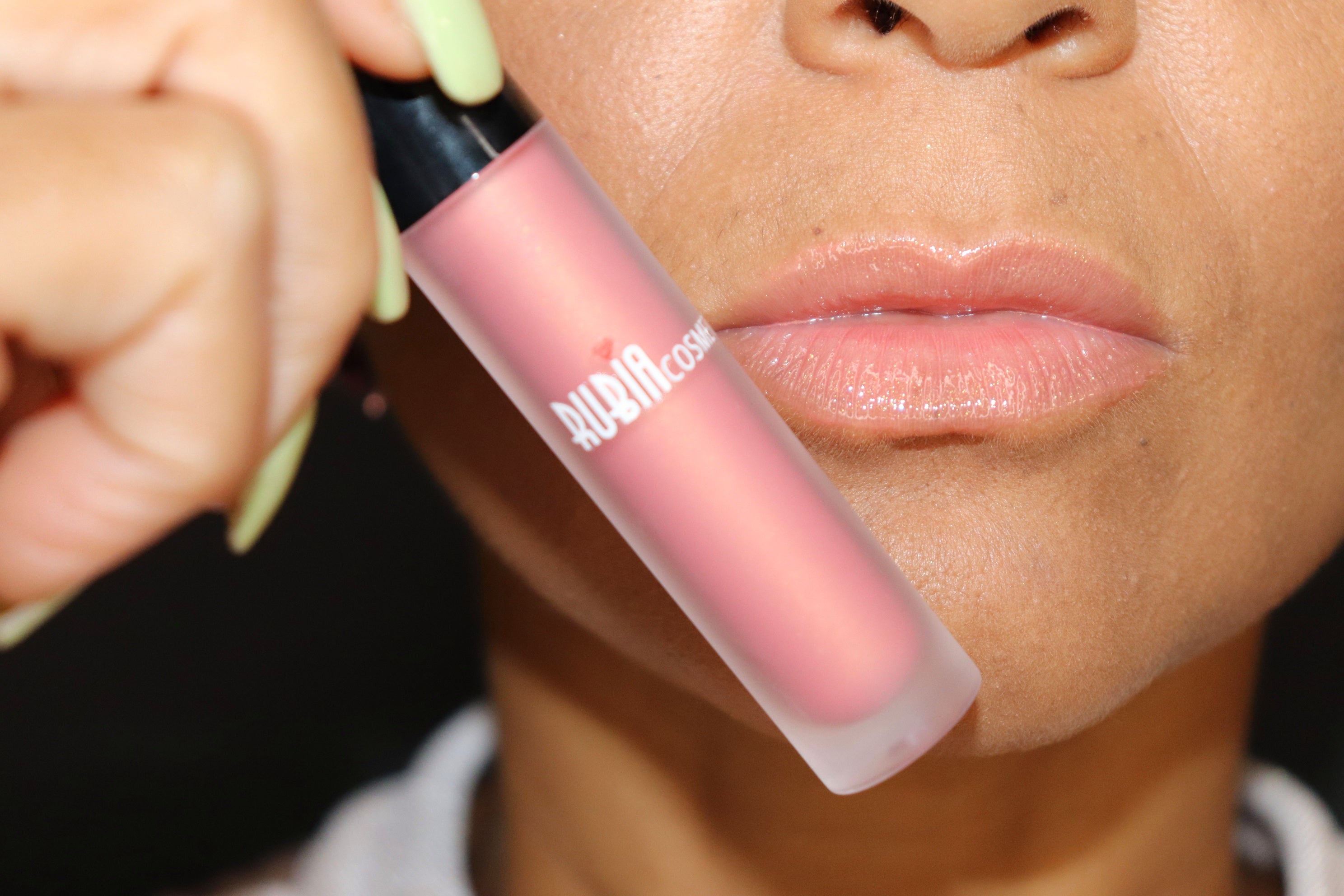 RUSH  LIP GLOSS