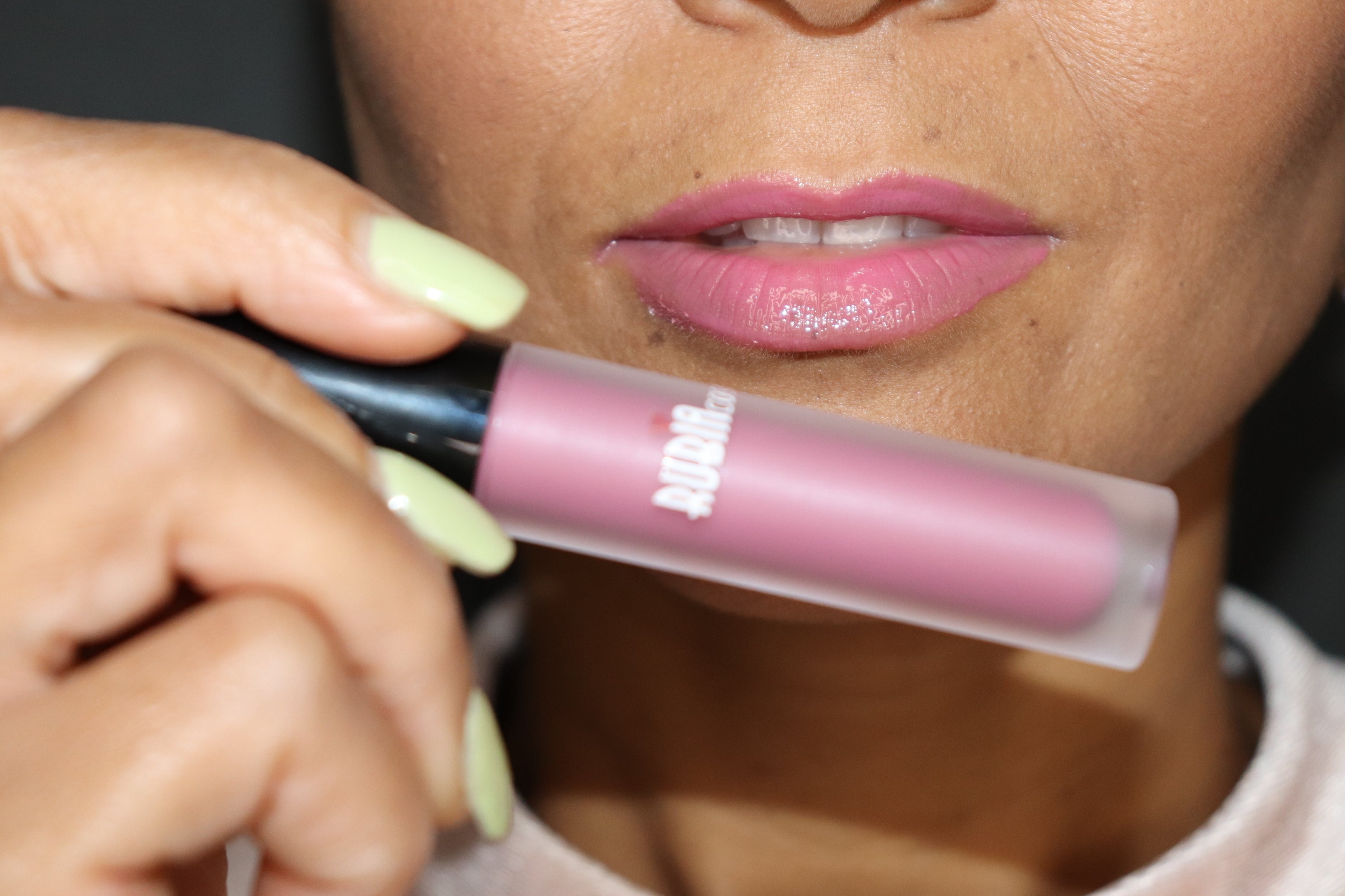 RUSH  LIP GLOSS