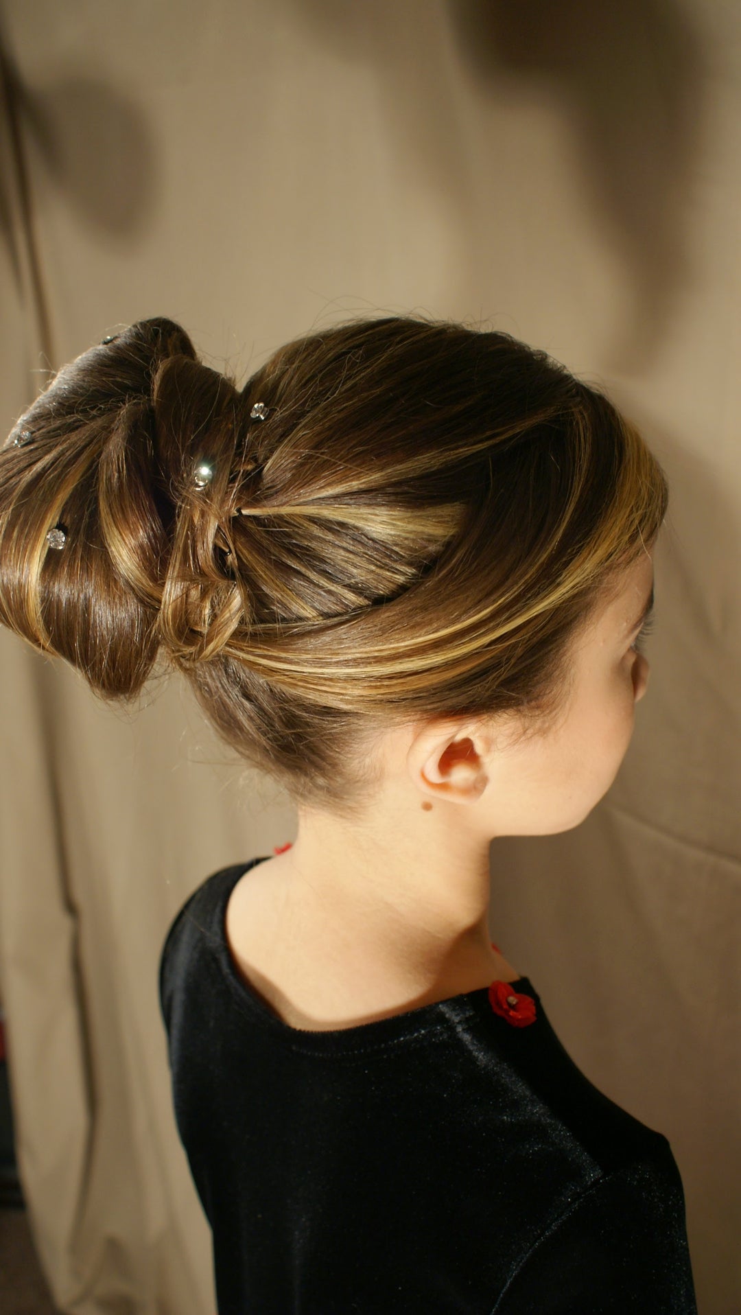 GLAMOUR-UPDO