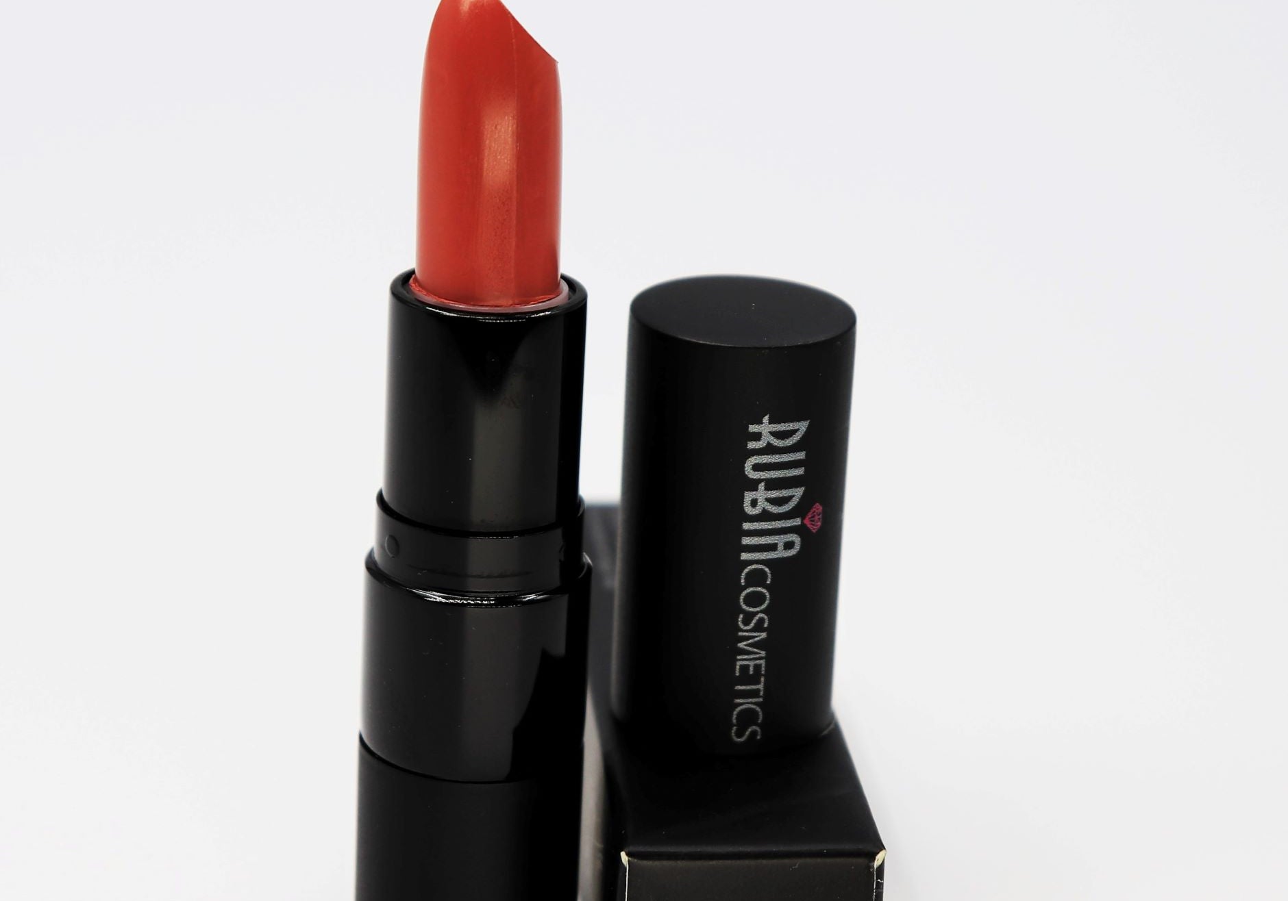 LABIAL CREMA